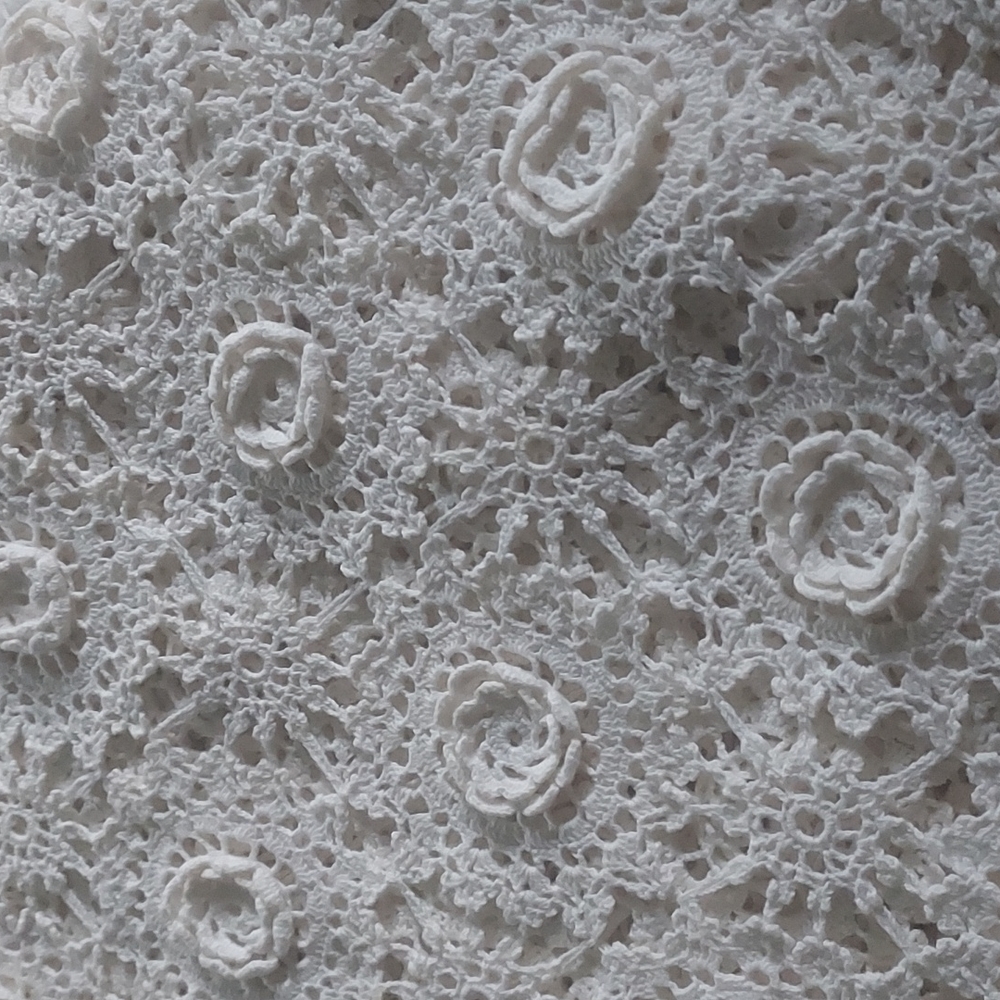 Vintage Twin/full crocheted bed cover
